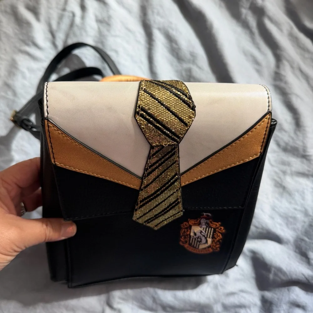 EUC Harry Potter Hufflepuff Uniform Mini Backpack - Picture 7 of 8